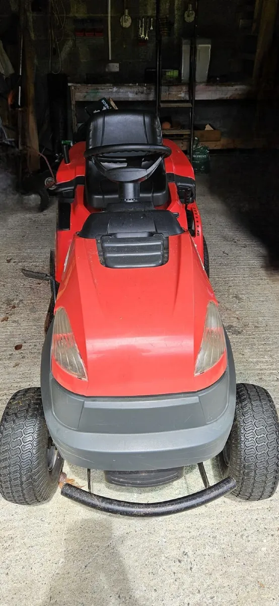 Castelgarden XDC 140 HD Ride-On Mower – Excellent - Image 4