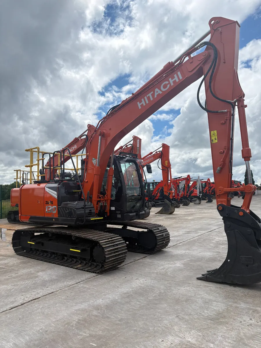 HITACHI ZX130-7 - Image 3