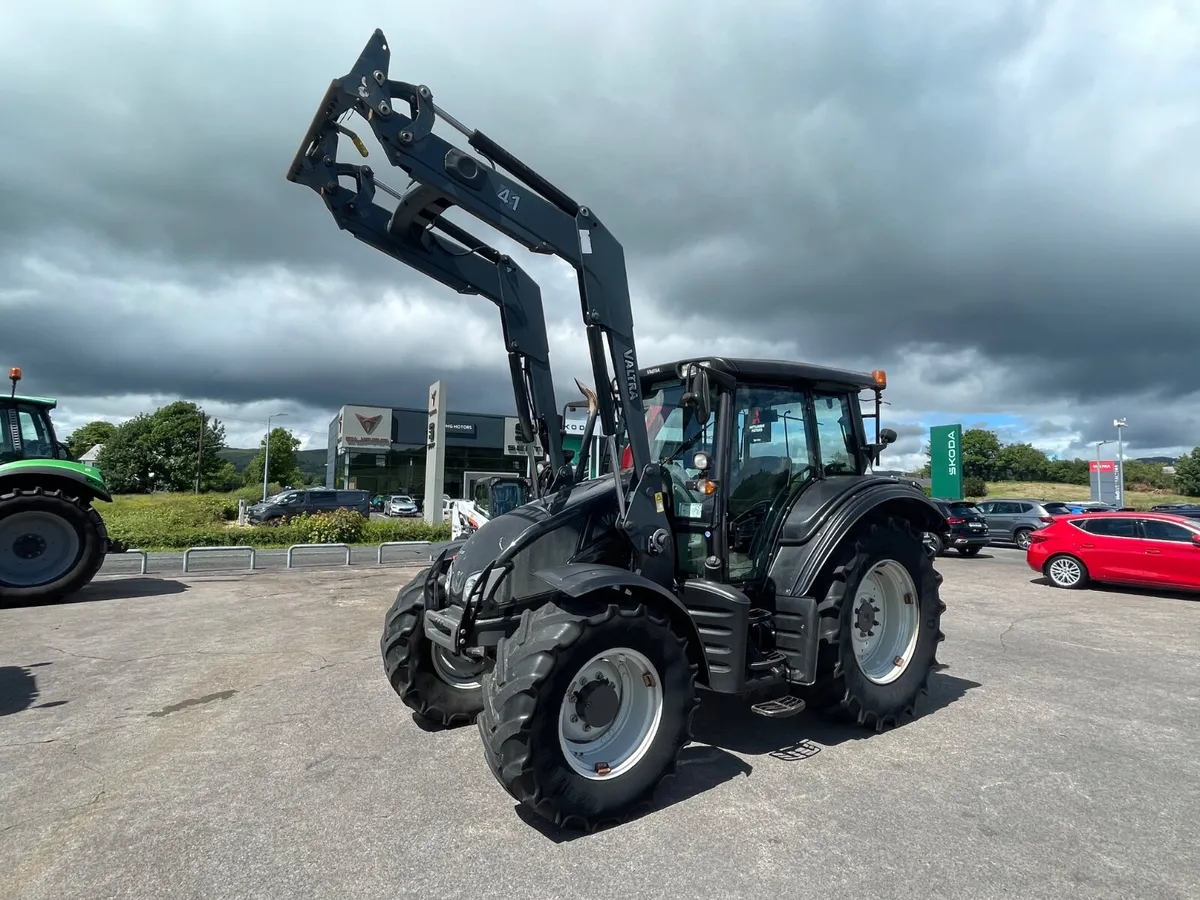 Valtra N103 High Tech - Image 1