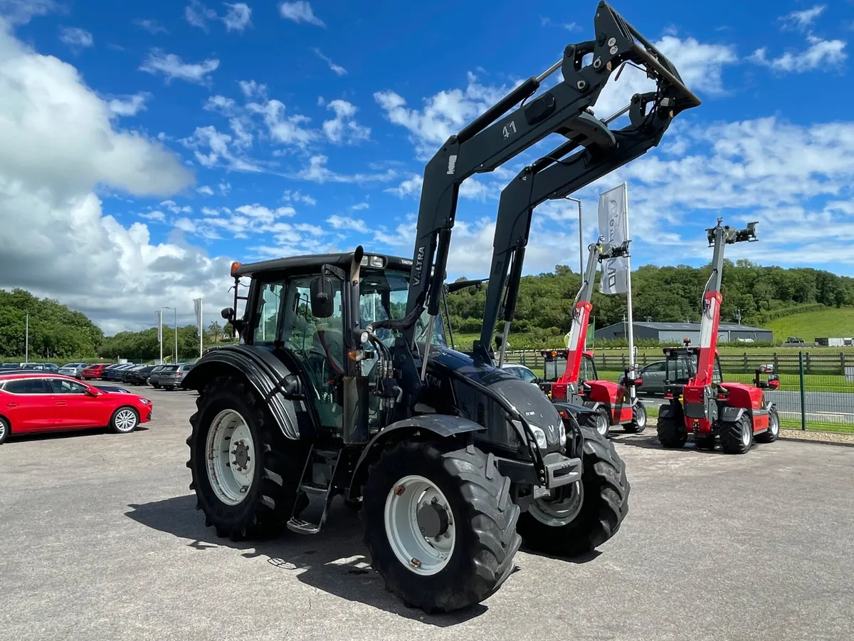 Valtra N103 High Tech - Image 2