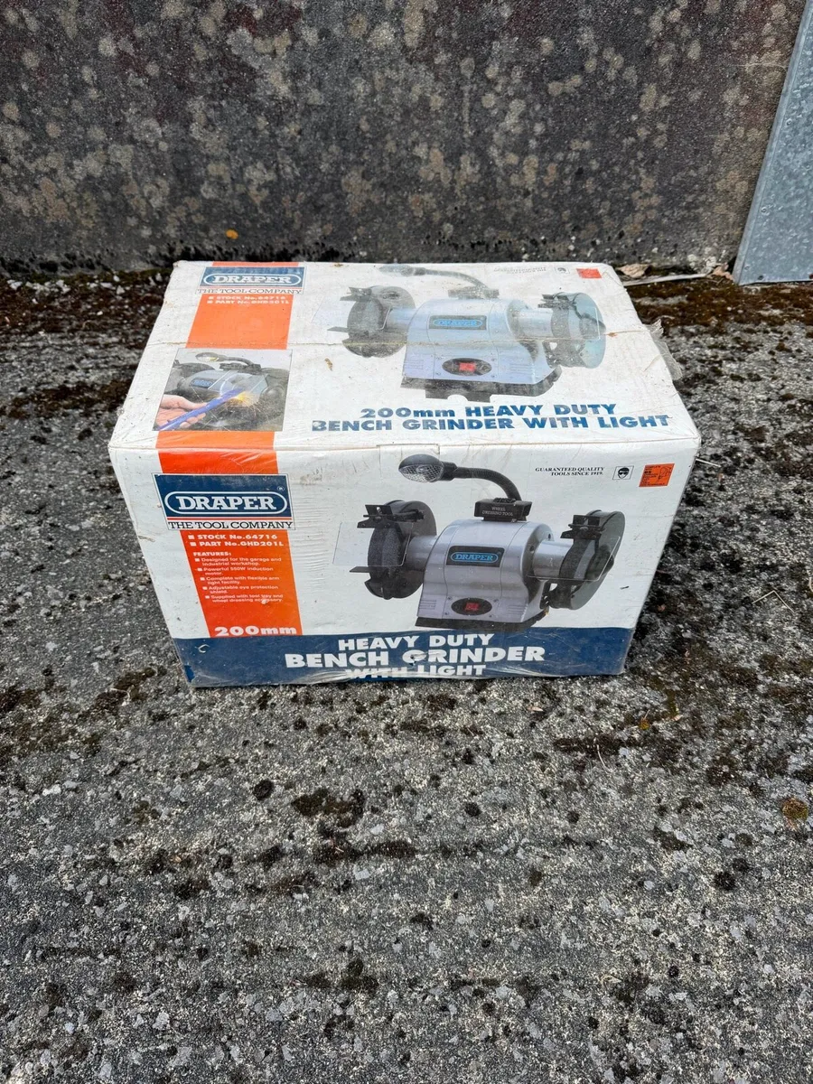 Brand New Draper 200mm Heavy Duty Bench Grinder - Image 1
