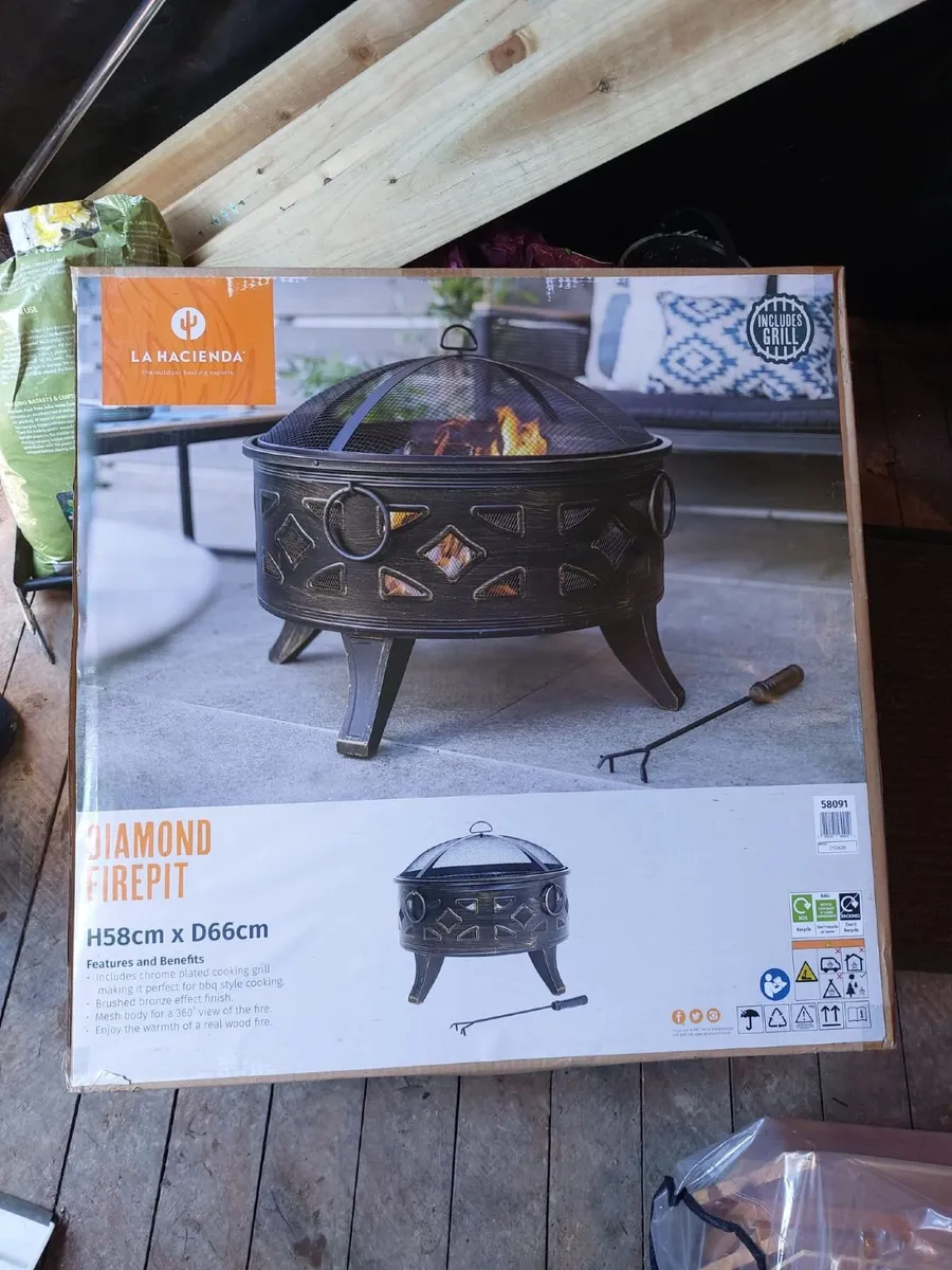 La Hacienda Damond firepit with grill - Image 1