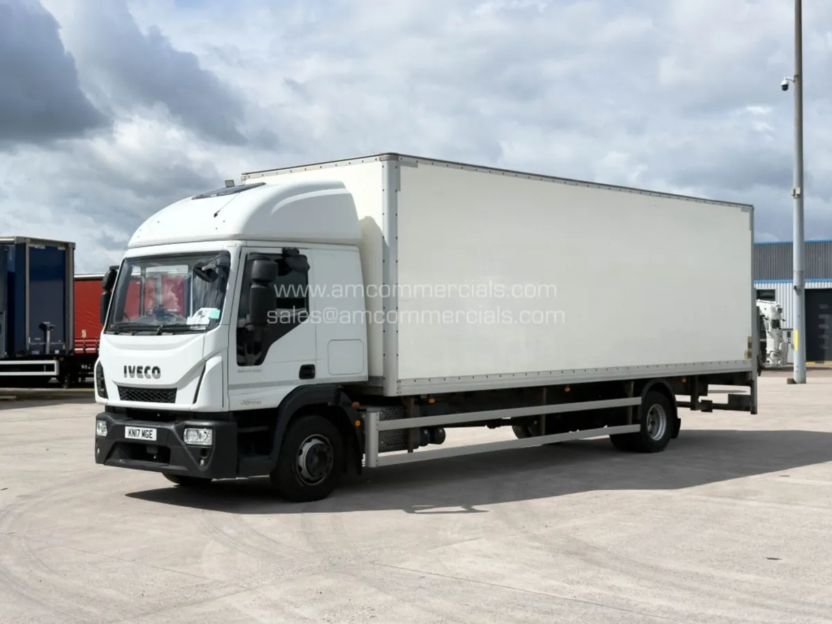 2017 IVECO EUROCARGO 140-210 BOX TRUCK - Image 3