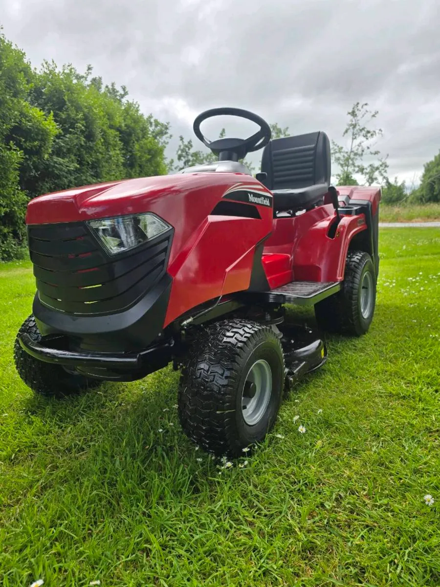 Mountfield castlegarden hydrostatic lawnmower - Image 1