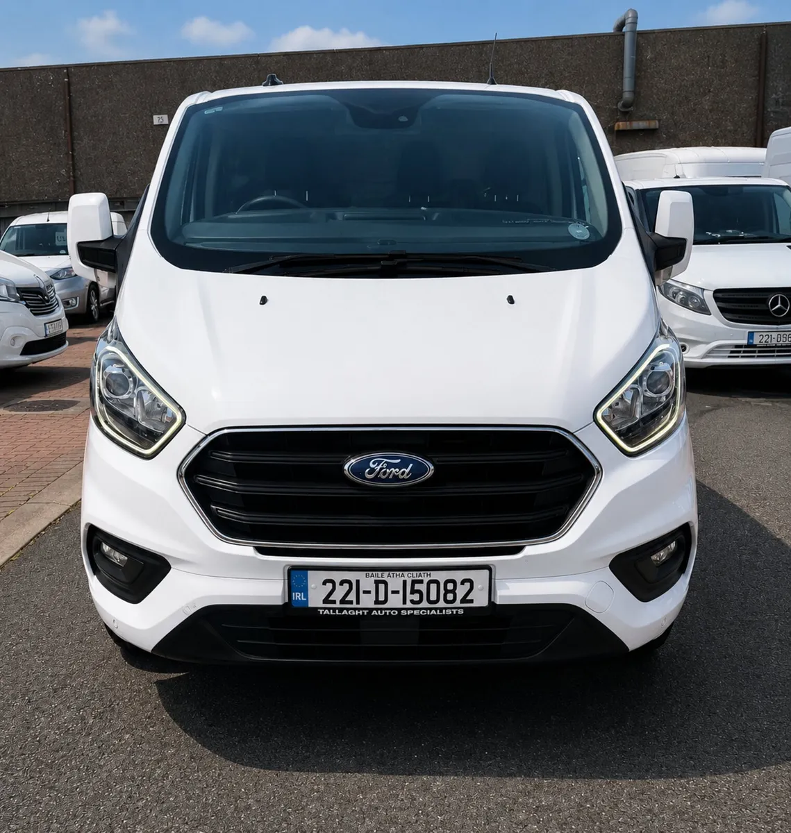 2022 Custom  170bhp Automatic Limited Edition - Image 2