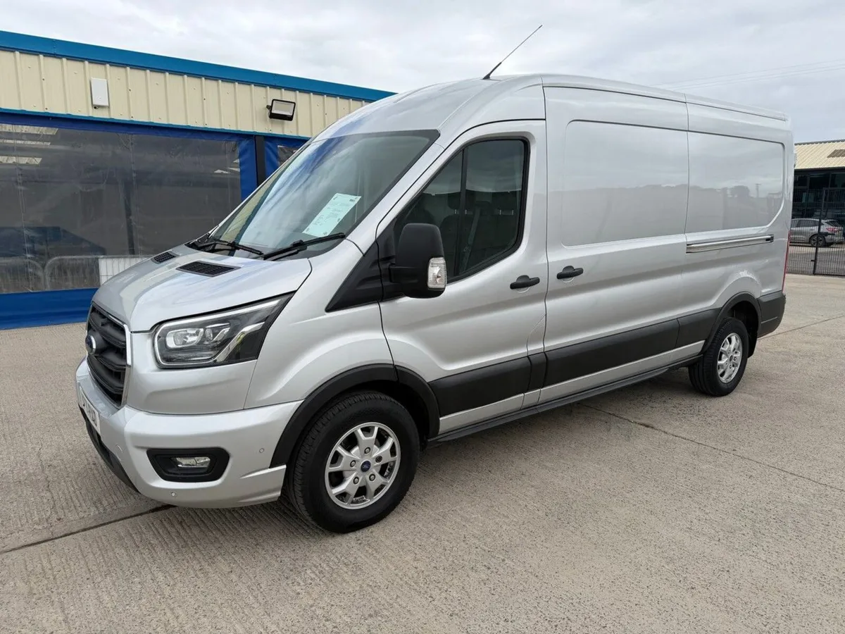 FORD TRANSIT 350 LIMITED FWD 2.0 ECOBLUE 130PS - Image 4