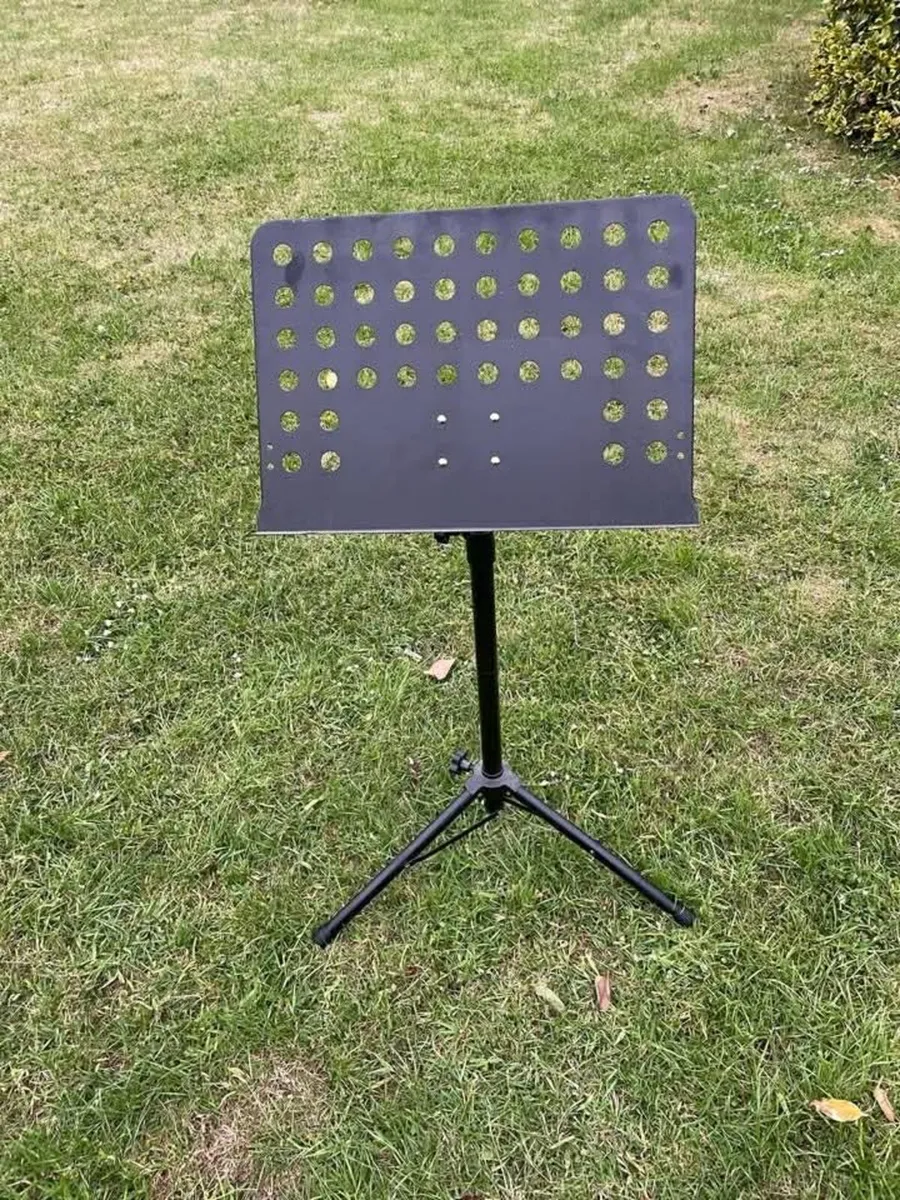 Orchestra stand new €15 - Image 1