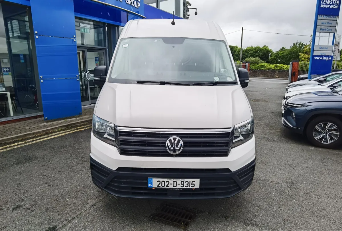 VOLKSWAGEN CRAFTER 2.0 *REAR LIFT* €19950 INC VAT. - Image 2