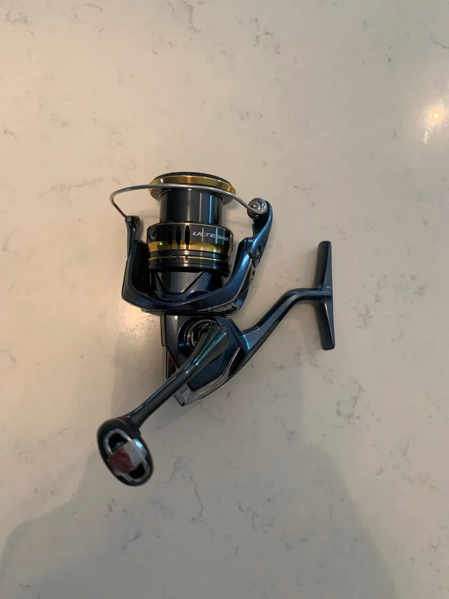 Shimano Ultegra 2500 Reel - Image 1