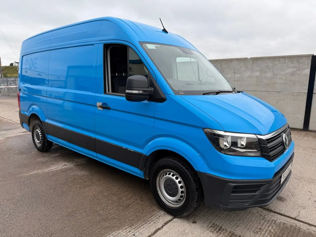 VOLKSWAGEN CRAFTER CR35 MWB FW 2.0TDI 140PS - Image 1