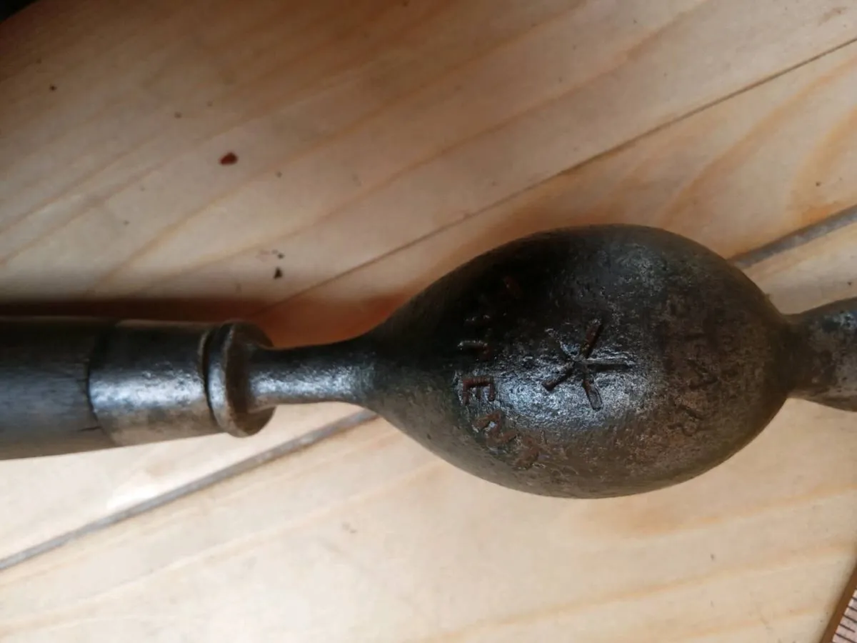 Antique star patent daisy grubber - Image 4