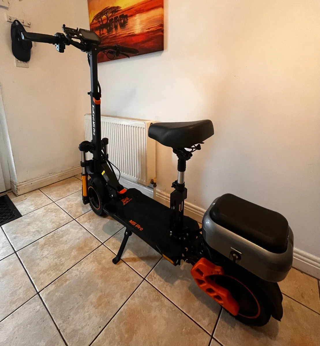 M5 Pro Electric Scooter- Phone Holder and Seat! - Image 3