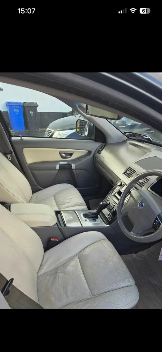 Volvo xc90 crew cab - Image 3