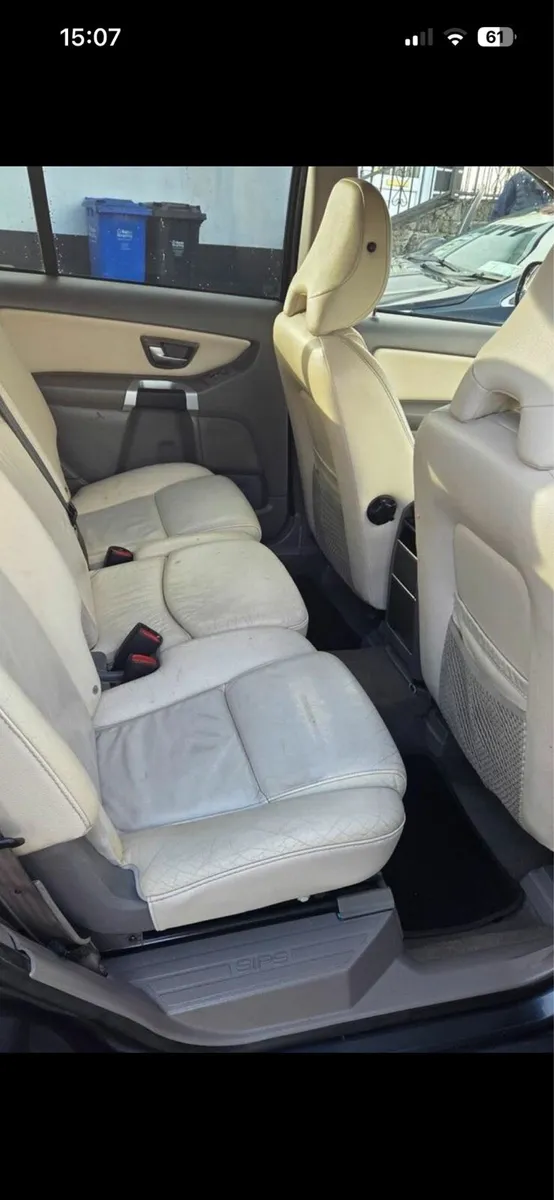 Volvo xc90 crew cab - Image 4