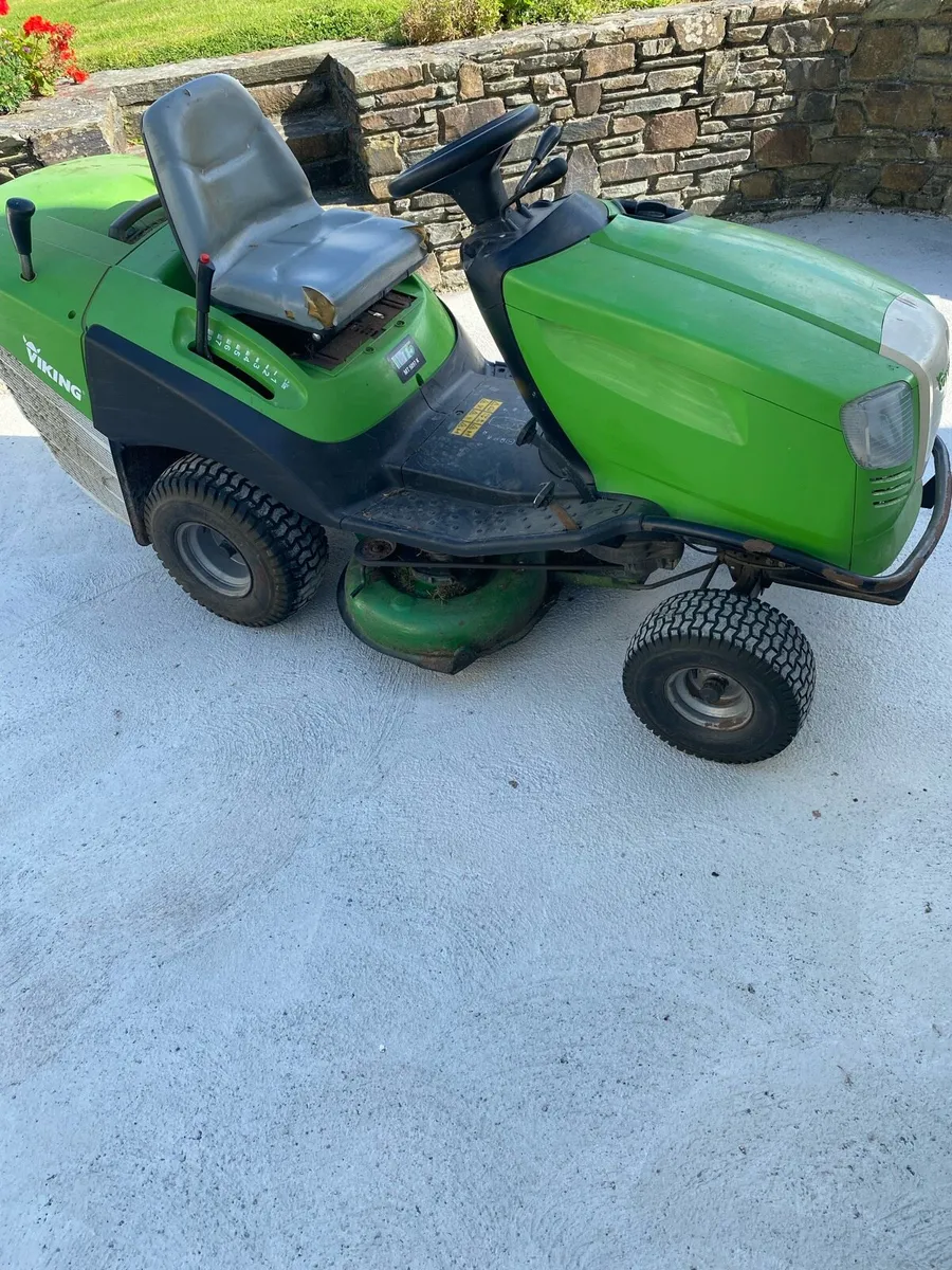 Viking ride on lawnmower - Image 2
