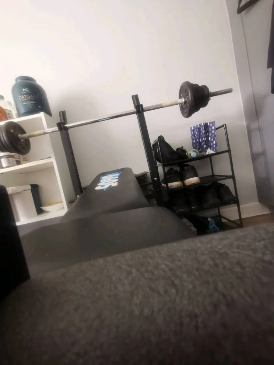 BenchPress Station+ Iron Barbell+ 30kg Iron weight - Image 2