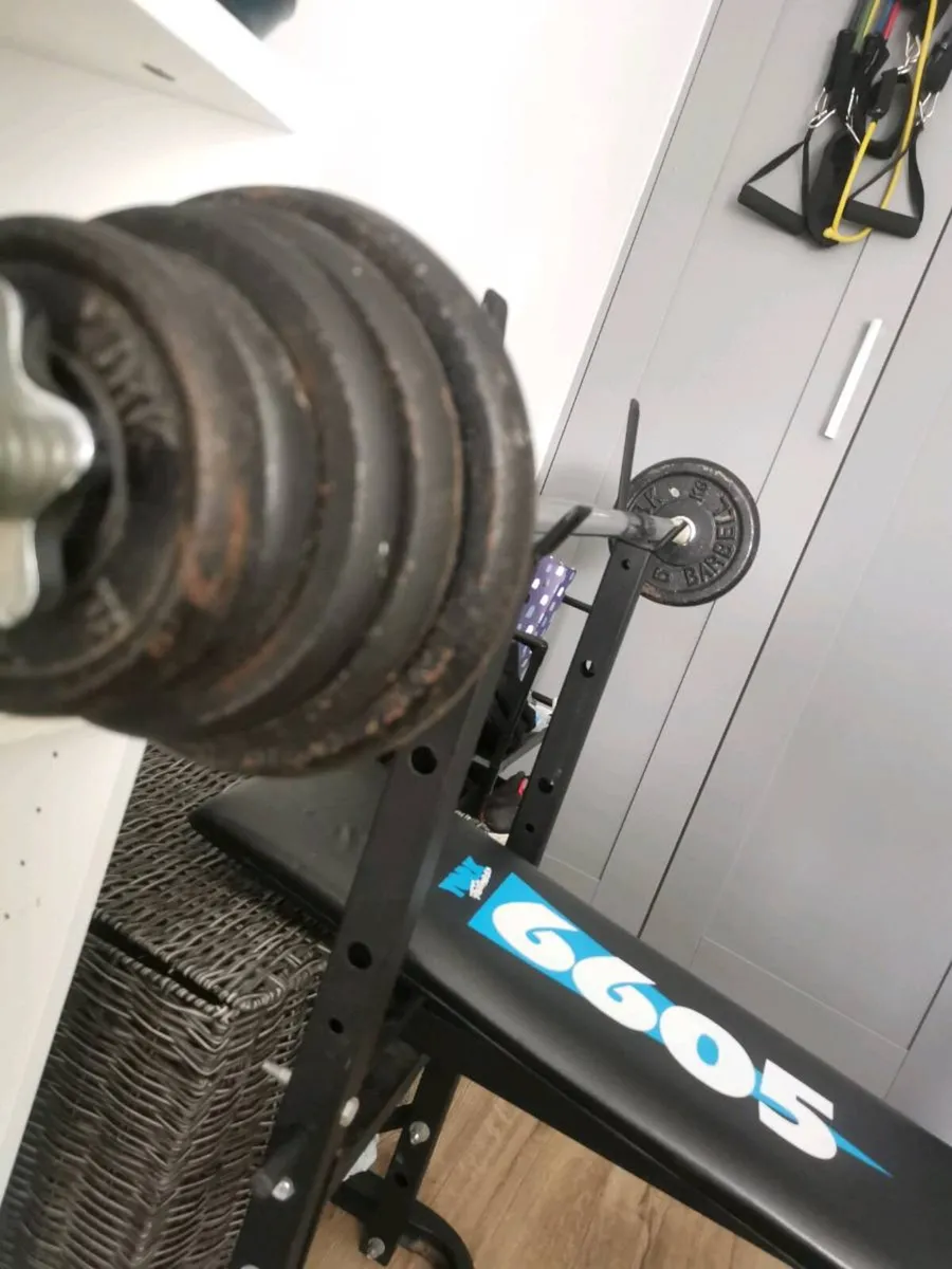 BenchPress Station+ Iron Barbell+ 30kg Iron weight - Image 3