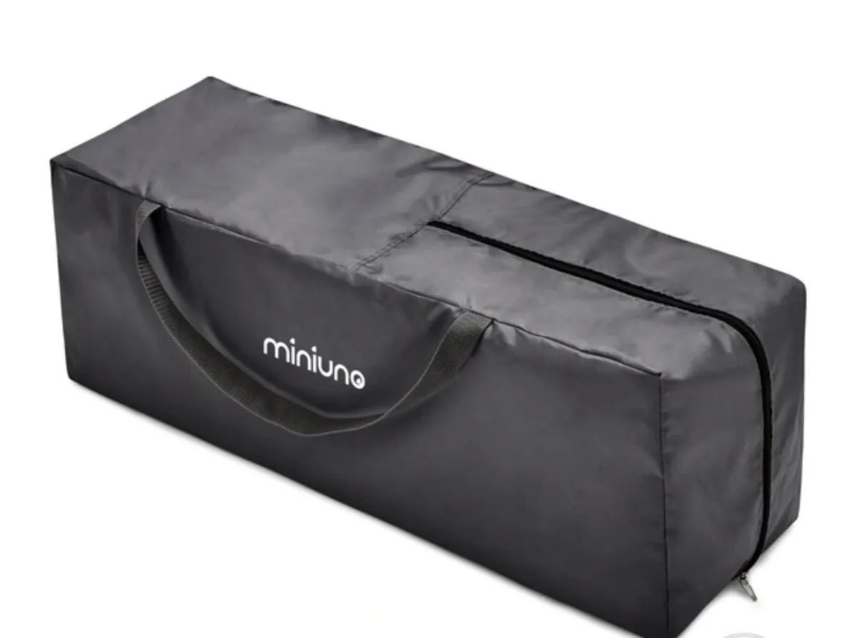 miniuno SleepEasy 3-in-1 Travel Cot - Image 1