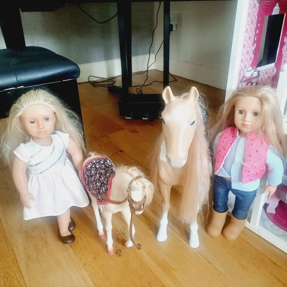 dolls house - Image 2