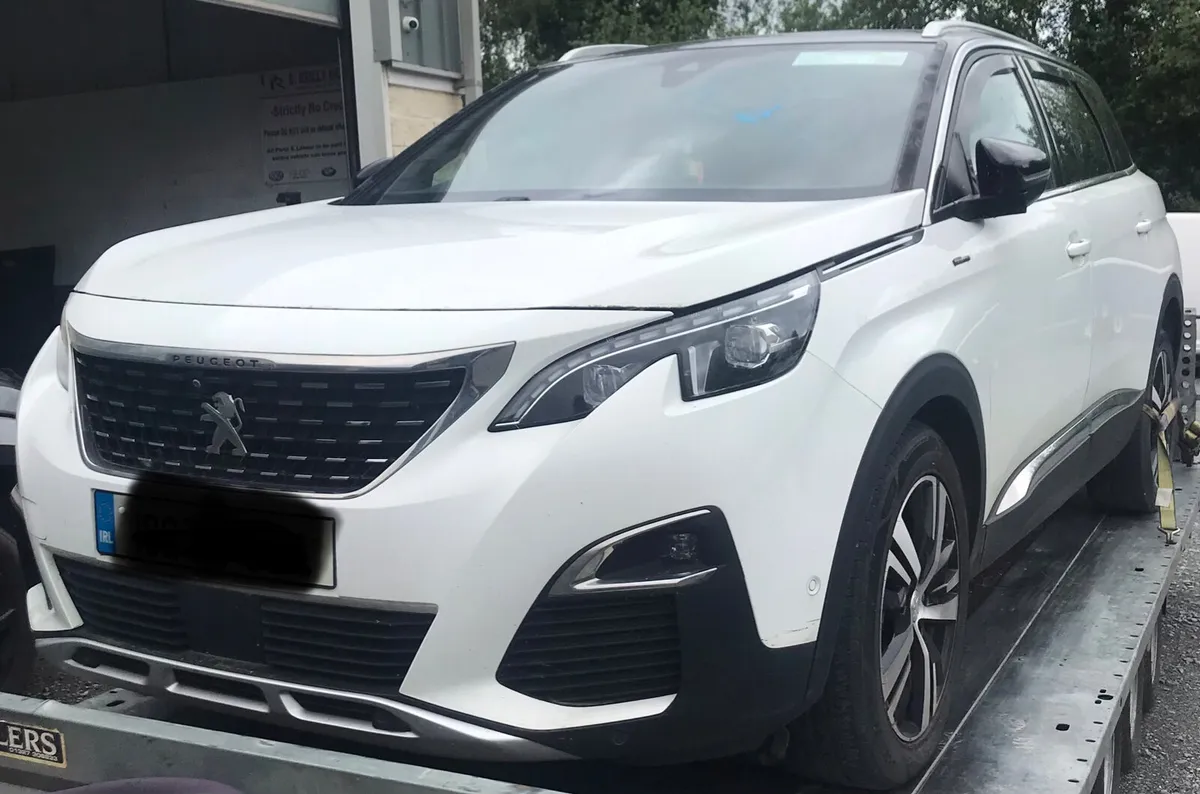 Peugeot 5008 2020 Breaking - Image 2