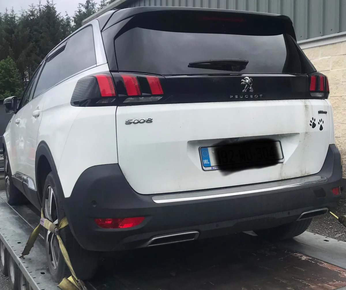 Peugeot 5008 2020 Breaking - Image 3