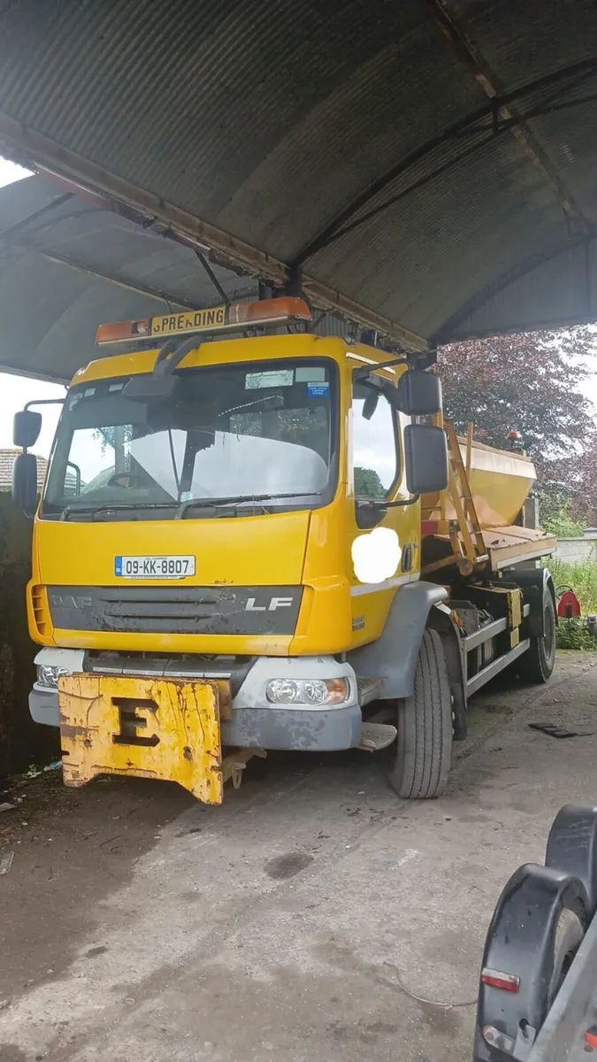 2009 Daf 55 Hot pot - Image 1