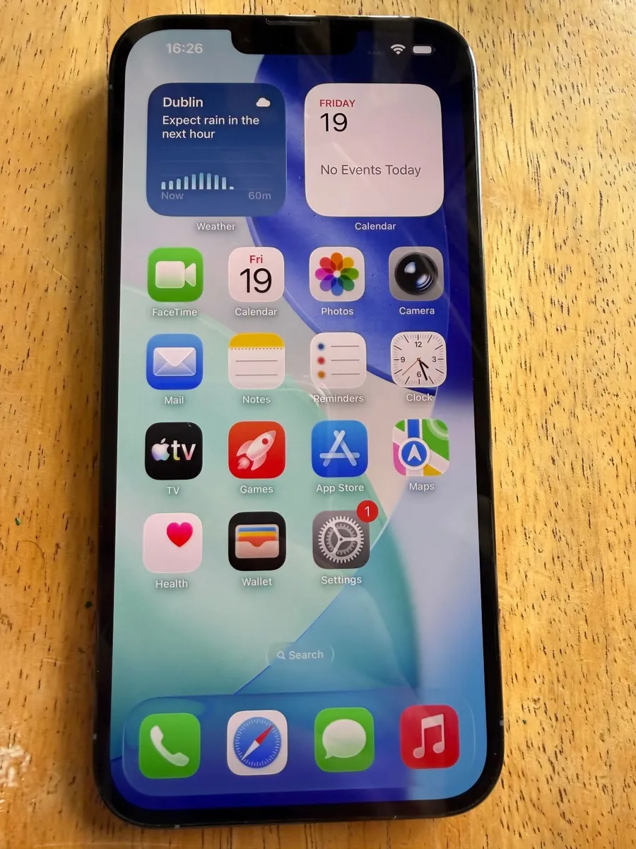 iPhone 13 Pro Max - Image 1
