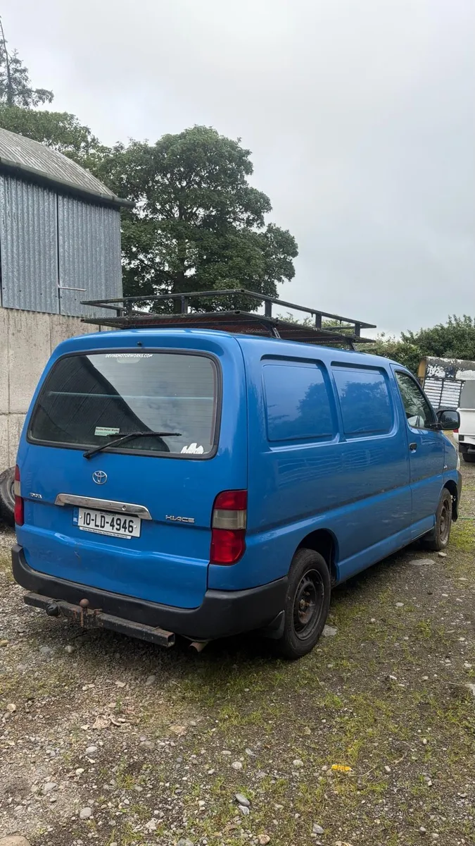 Toyota Hiace For Breaking - Image 4