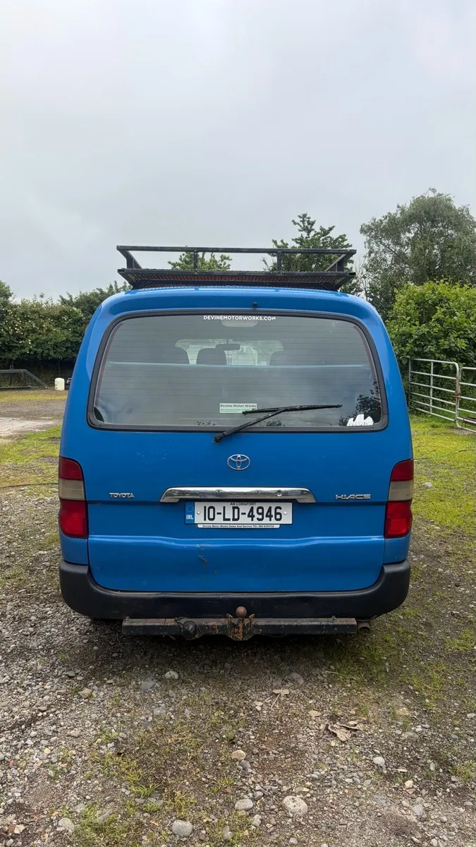 Toyota Hiace For Breaking - Image 3