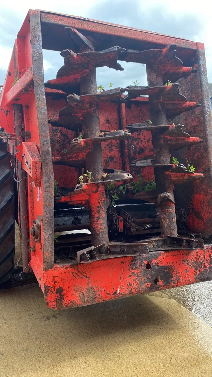 K Two Muck Spreader 12 Ton - Image 4