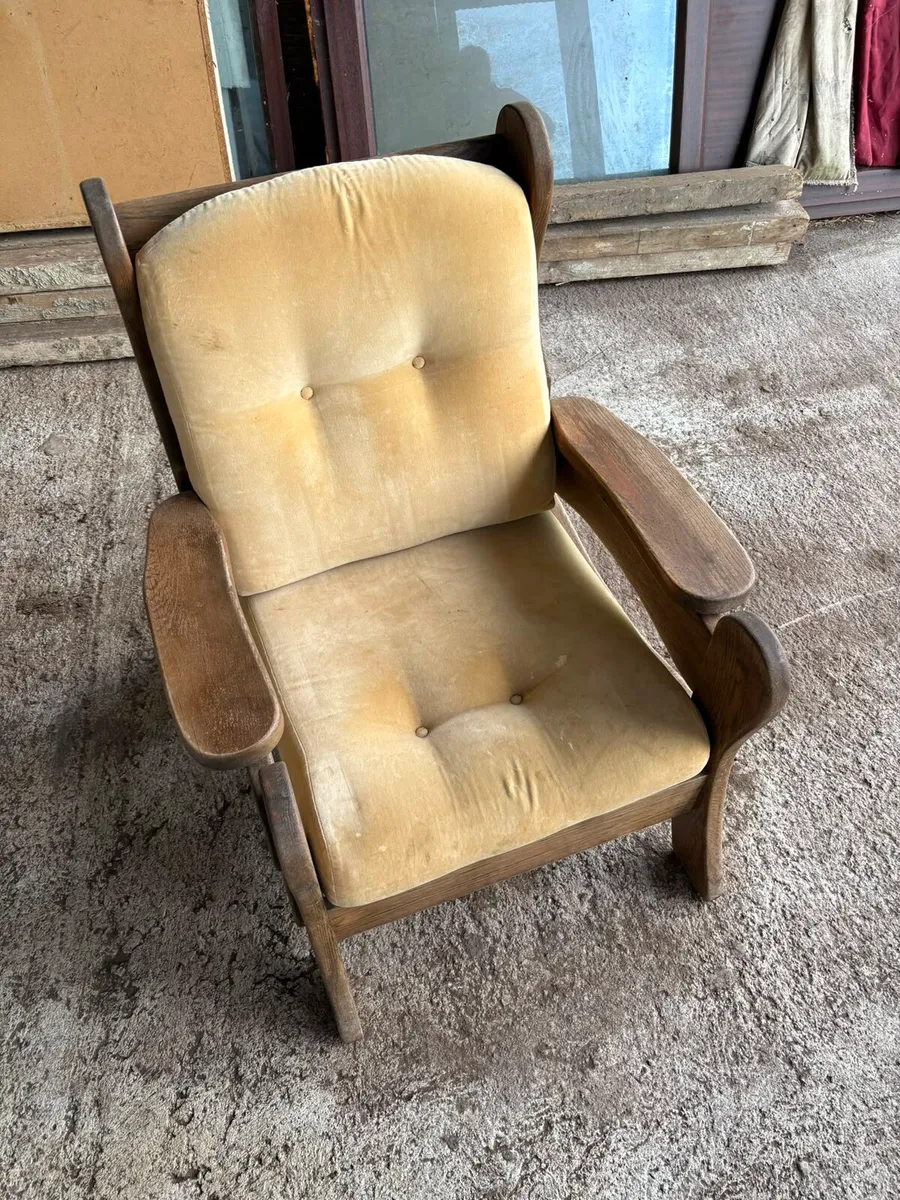Couch + 2 Armchairs - Image 1