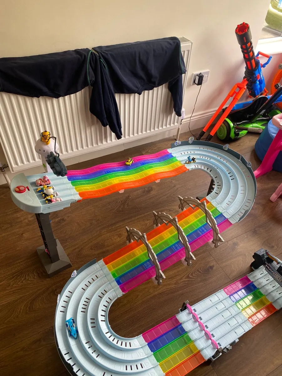 Mario kart rainbow track - Image 3