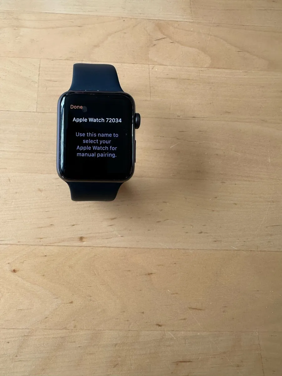Apple Watch Series 3 42mm - Image 4
