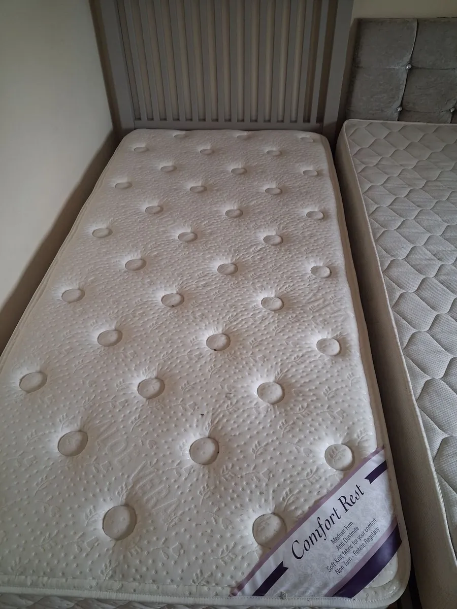 Single Beds - Image 2