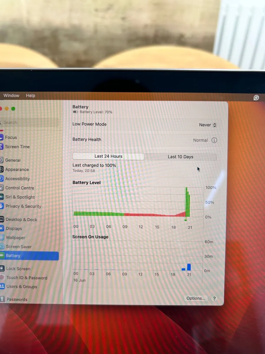 2020 MacBook Pro 8GB 13” - Image 4