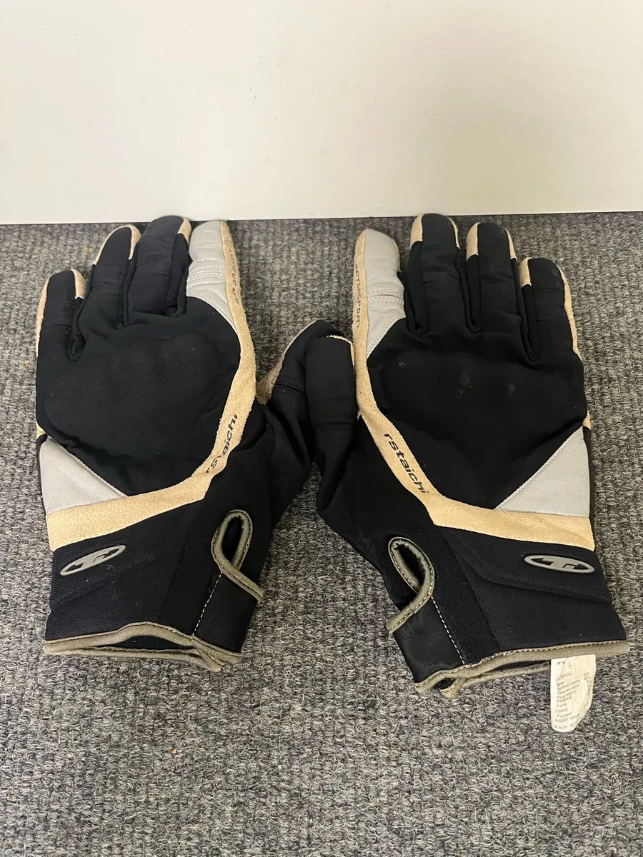 Rs Taichi Motorcycle Gloves - Image 1