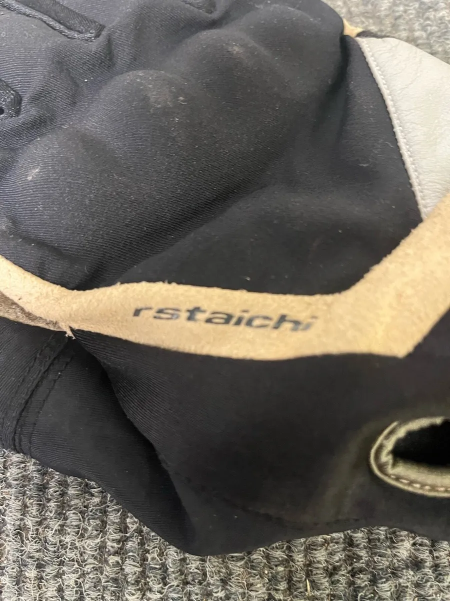 Rs Taichi Motorcycle Gloves - Image 4