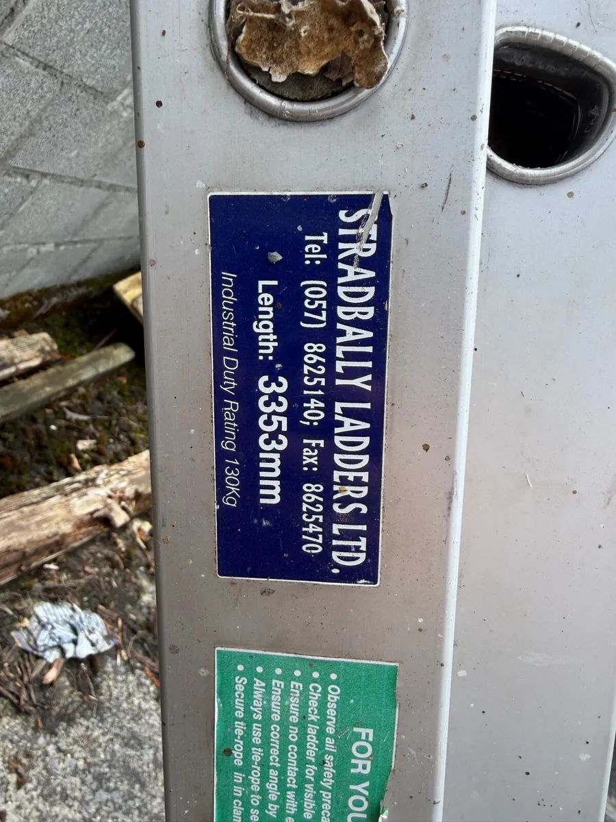 Stradbally 2 Section Industrial Extension Ladder - Image 3