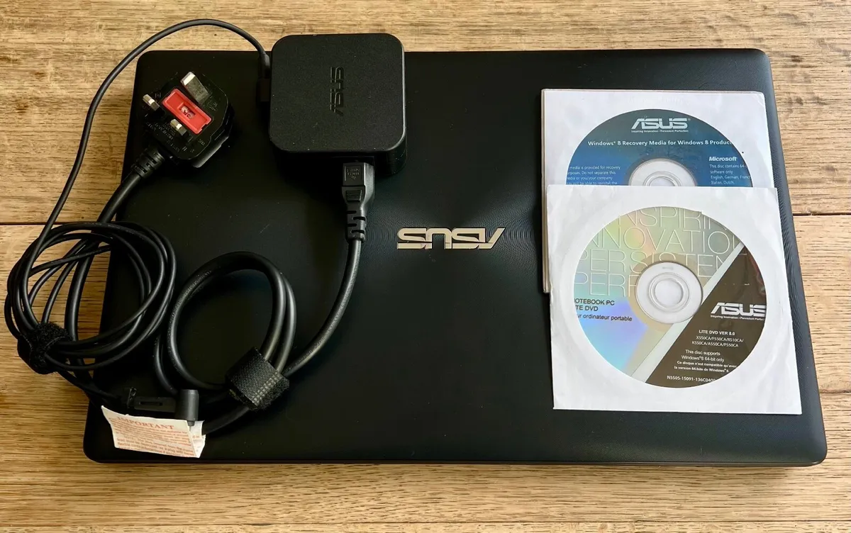 Laptop - Image 2