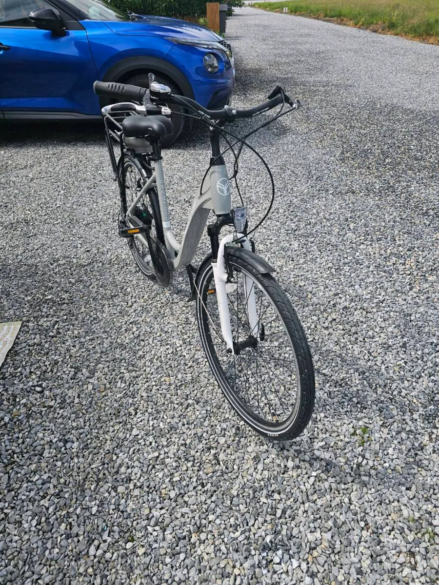 Electric bike - Image 2