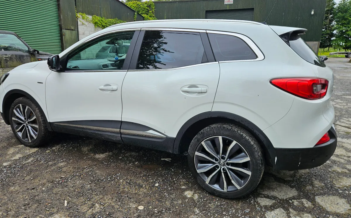 Renault Kadjar 2019 1.5d manual 220km - Image 4