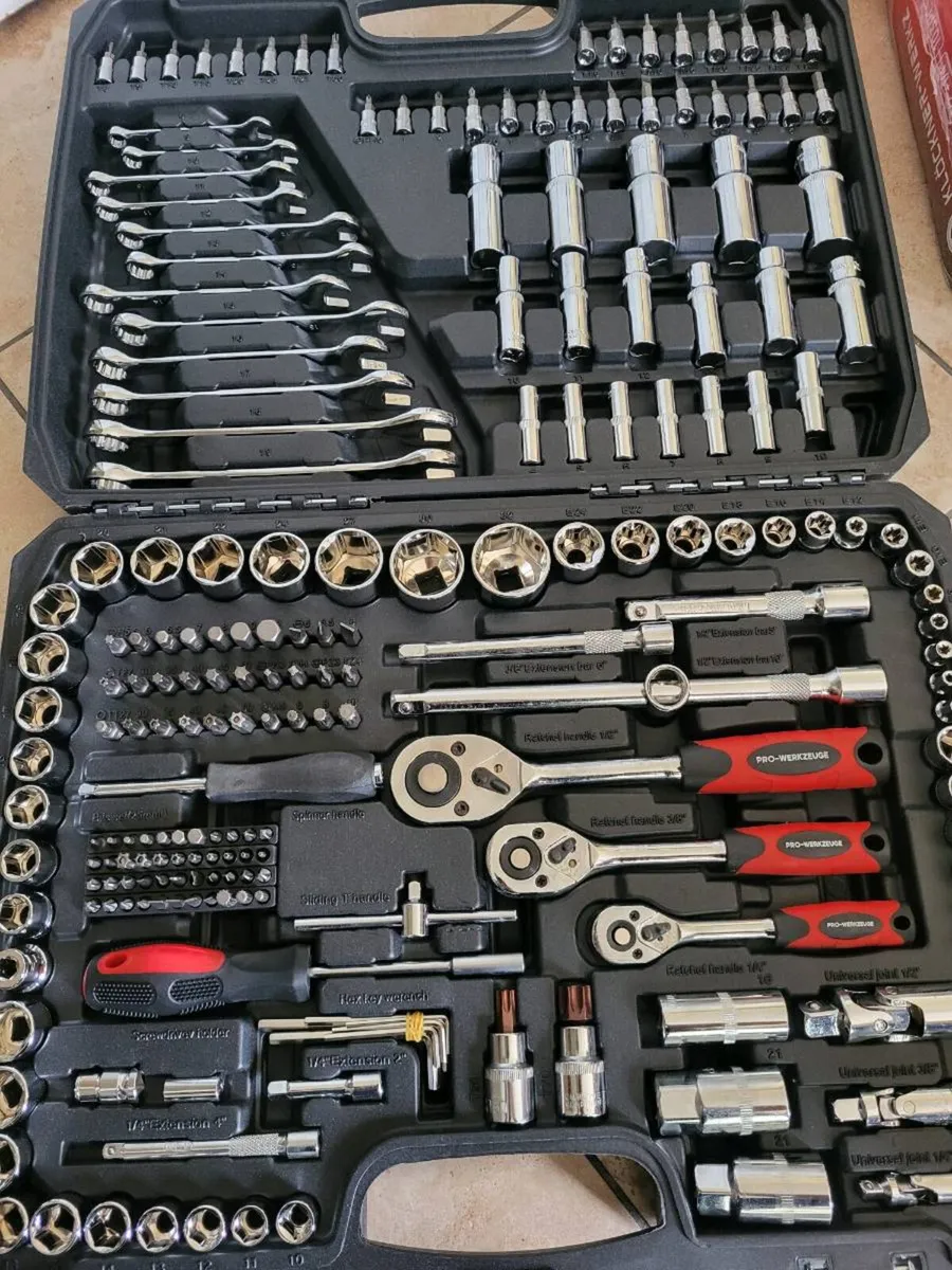 Socket set - Image 2