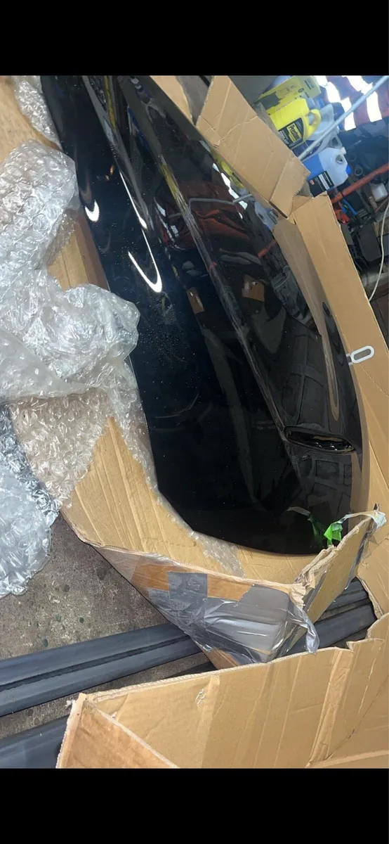 Brand New Bmw F80 GTS Bonnet - Image 4