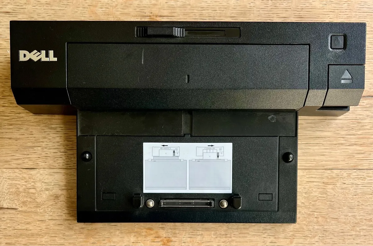 Docking Station - Image 1