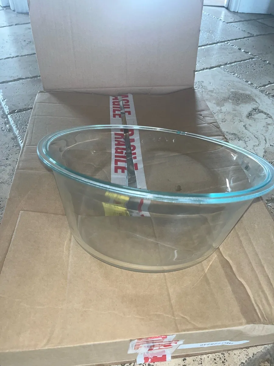 HotPoint Washing Machine door glass bowl - Image 2