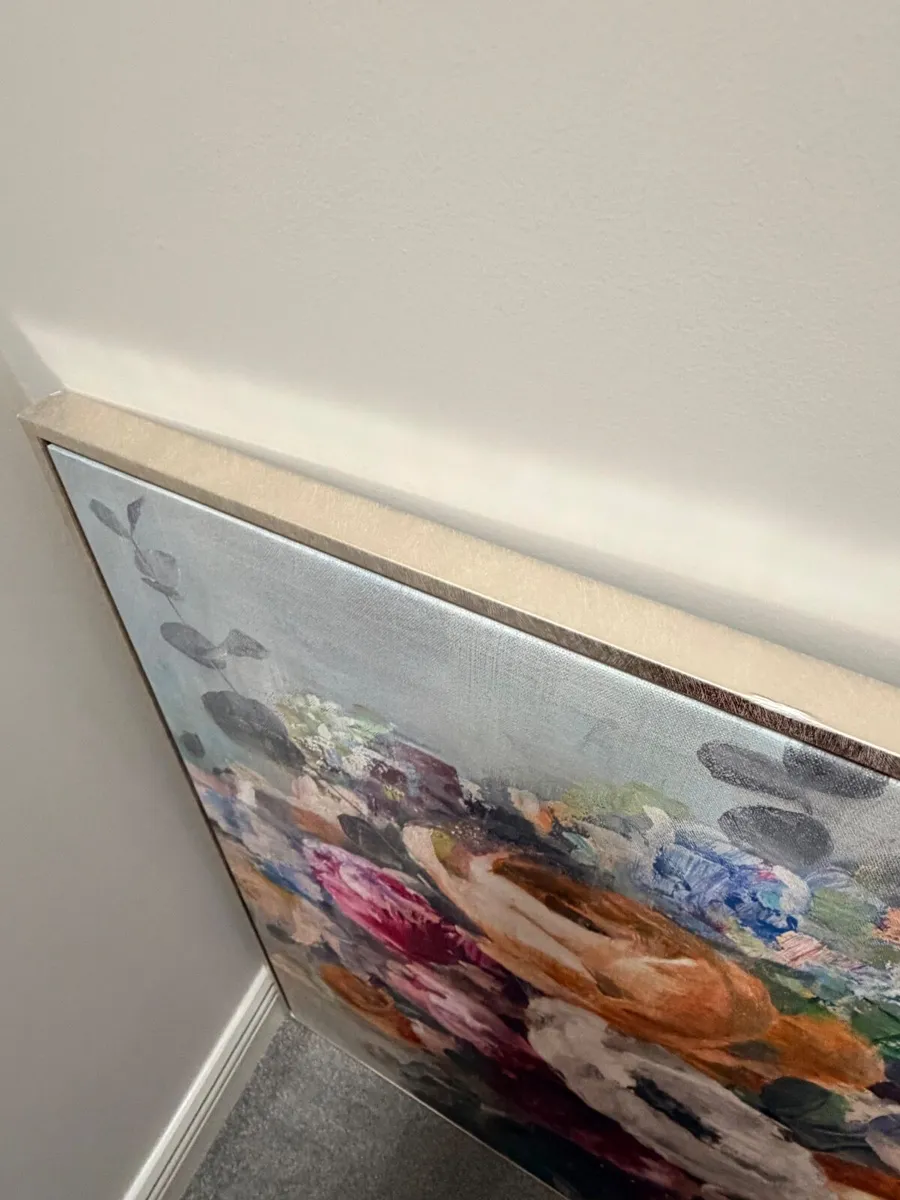Framed Floral Canvas Painting - Image 3