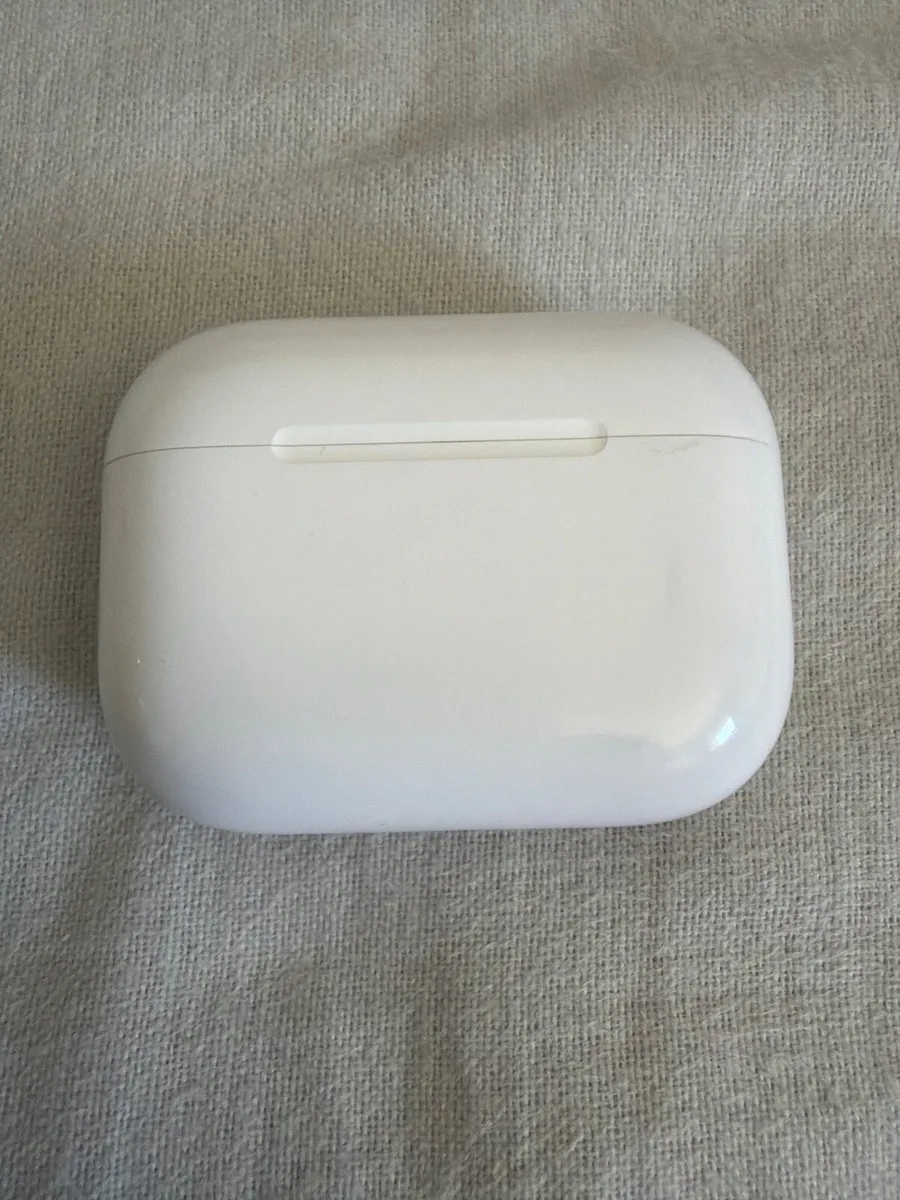 AirPods Pro 3 - Image 1