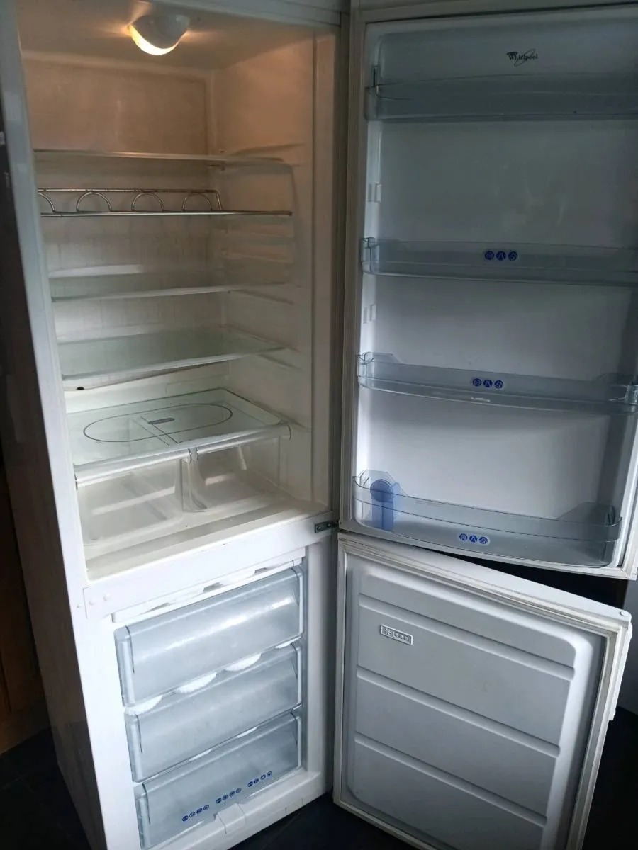 Fridge freezer - Image 2