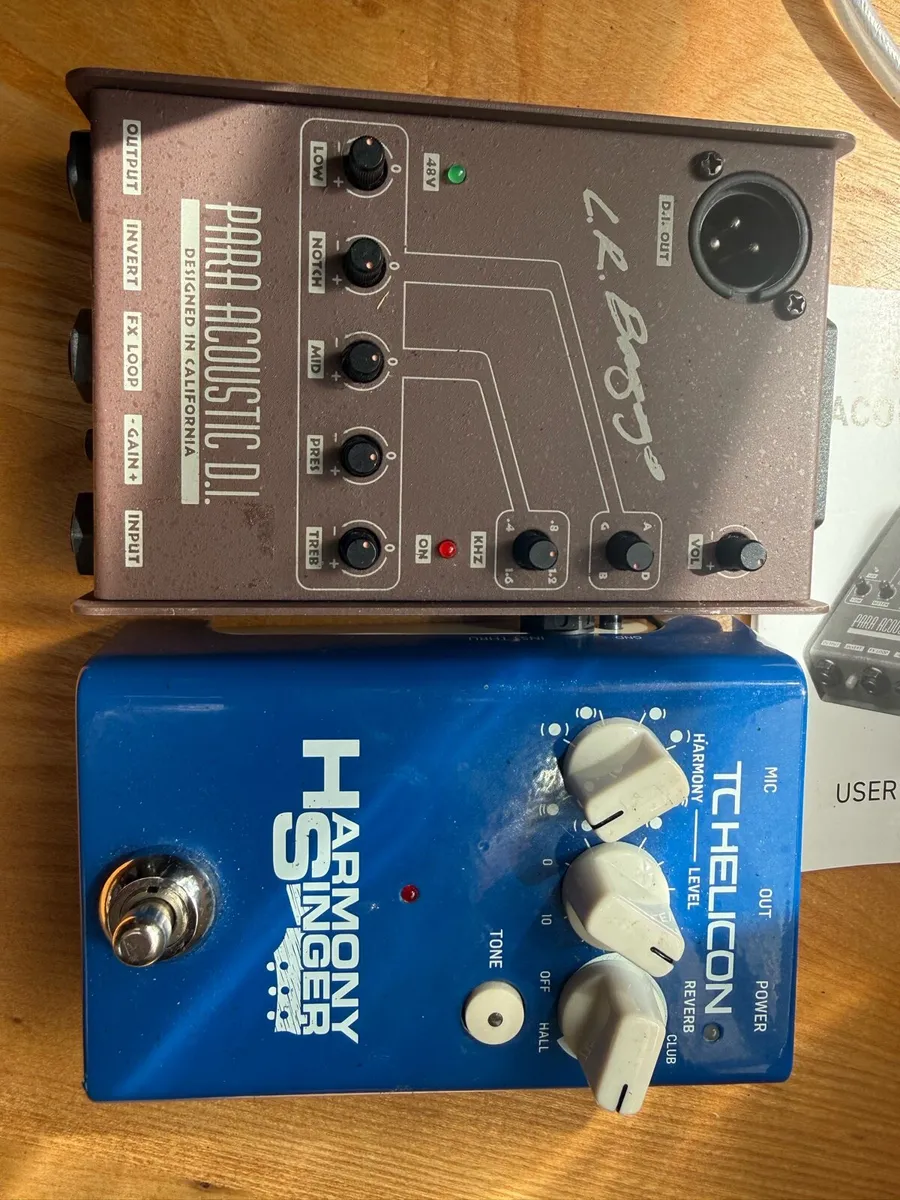 LR Baggs Para Acoustic & TC Helicon Harmony