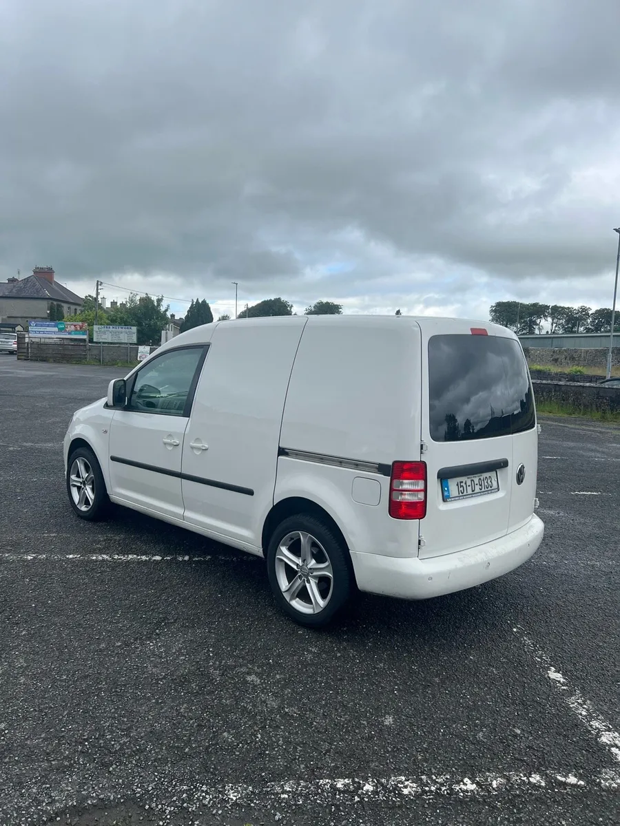 Caddy van - Image 3